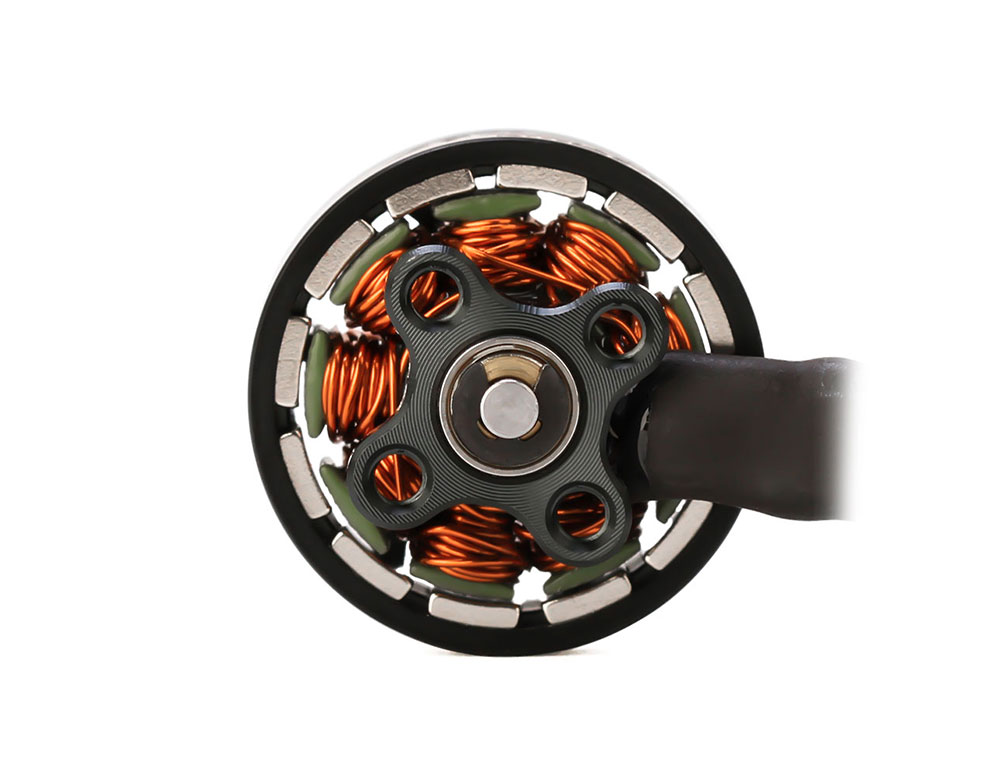 محرك T-motor F1404 3800KV 2900 - مراجعة Drone Battery 4S وسعره
